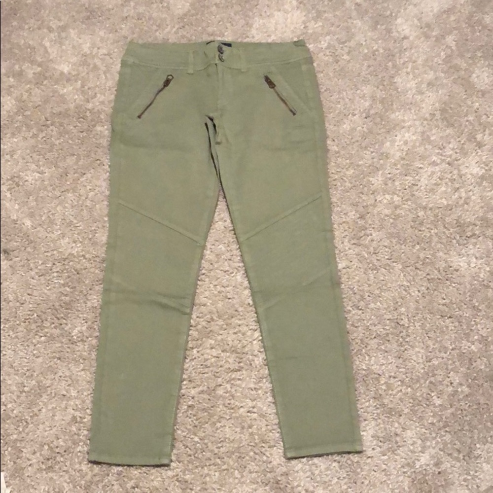 American Eagle pants